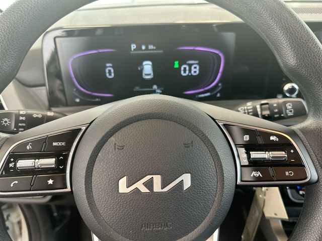 Certified 2025 Kia Seltos LX AWD/4WD image 12