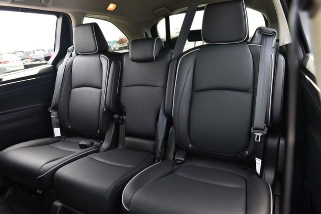 New 2026 Honda Odyssey Touring image 24