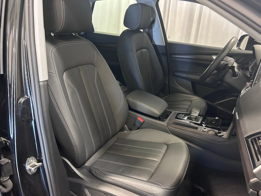 Used 2024 Audi Q5 2.0T Premium Plus AWD/4WD image 22