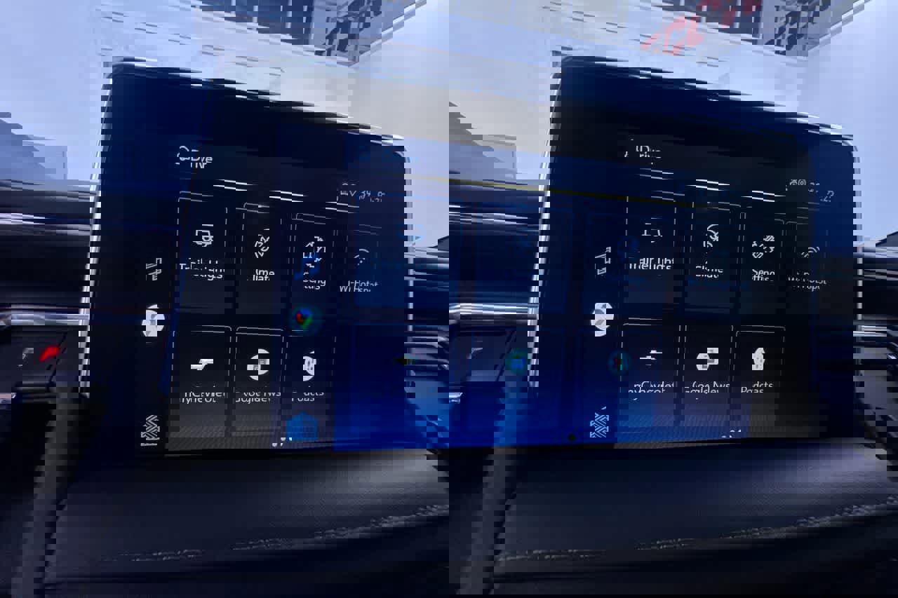 Used 2022 Chevrolet Tahoe LT w/ LT Signature Plus Package image 24