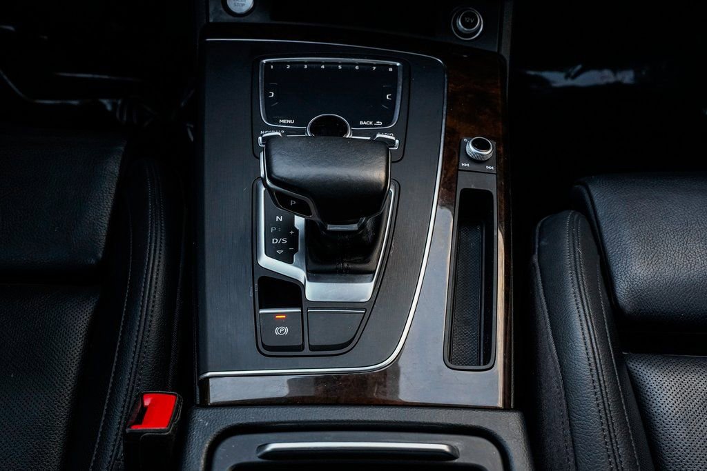 Used 2018 Audi Q5 2.0T Premium Plus w/ Premium Plus Package image 14