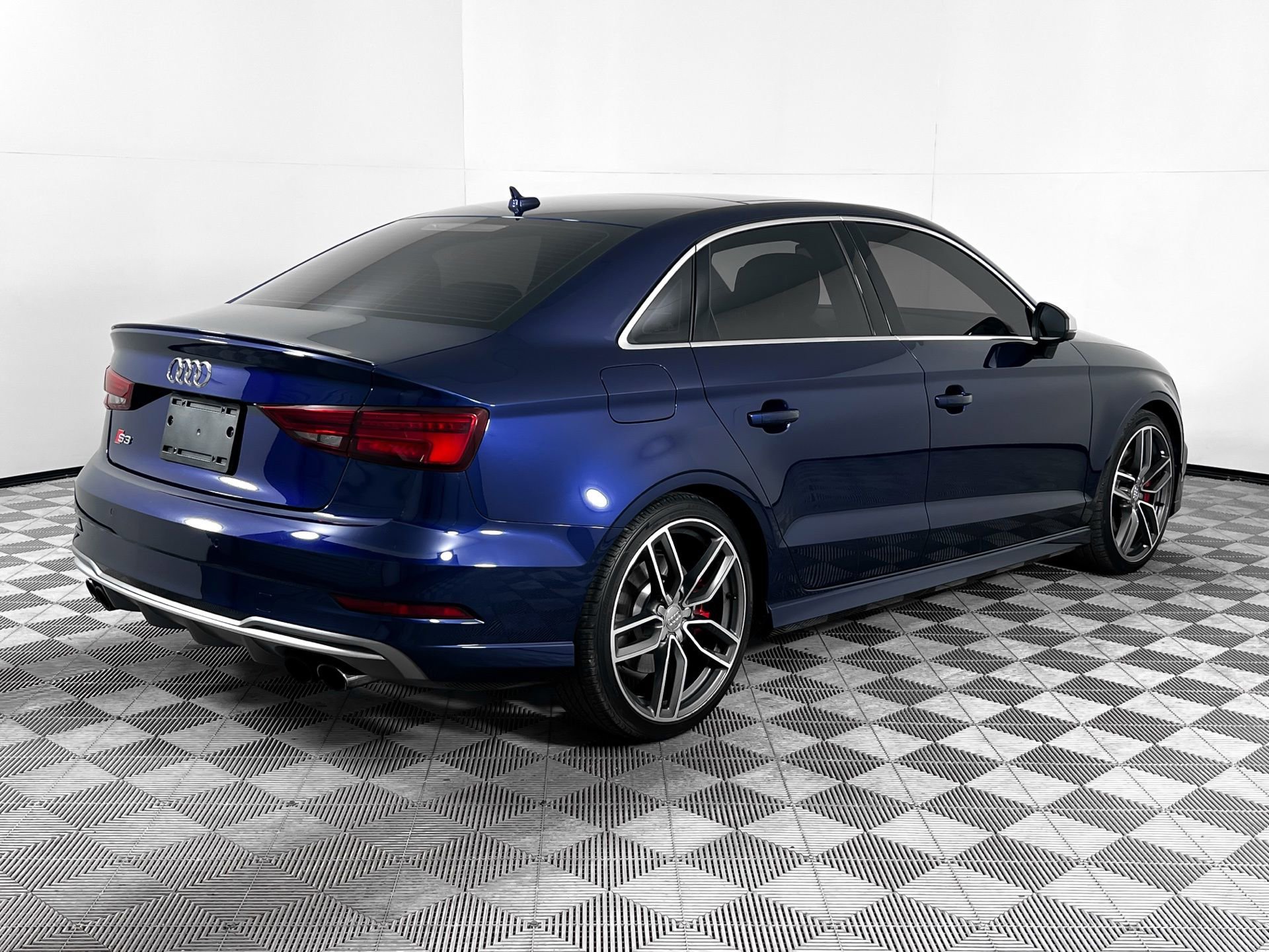 Used 2018 Audi S3 Premium Plus w/ S Sport Package image 7