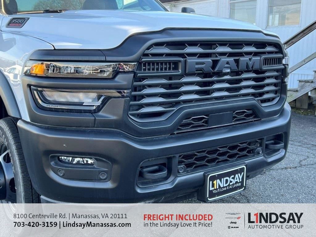 New 2025 RAM 3500 Tradesman image 3