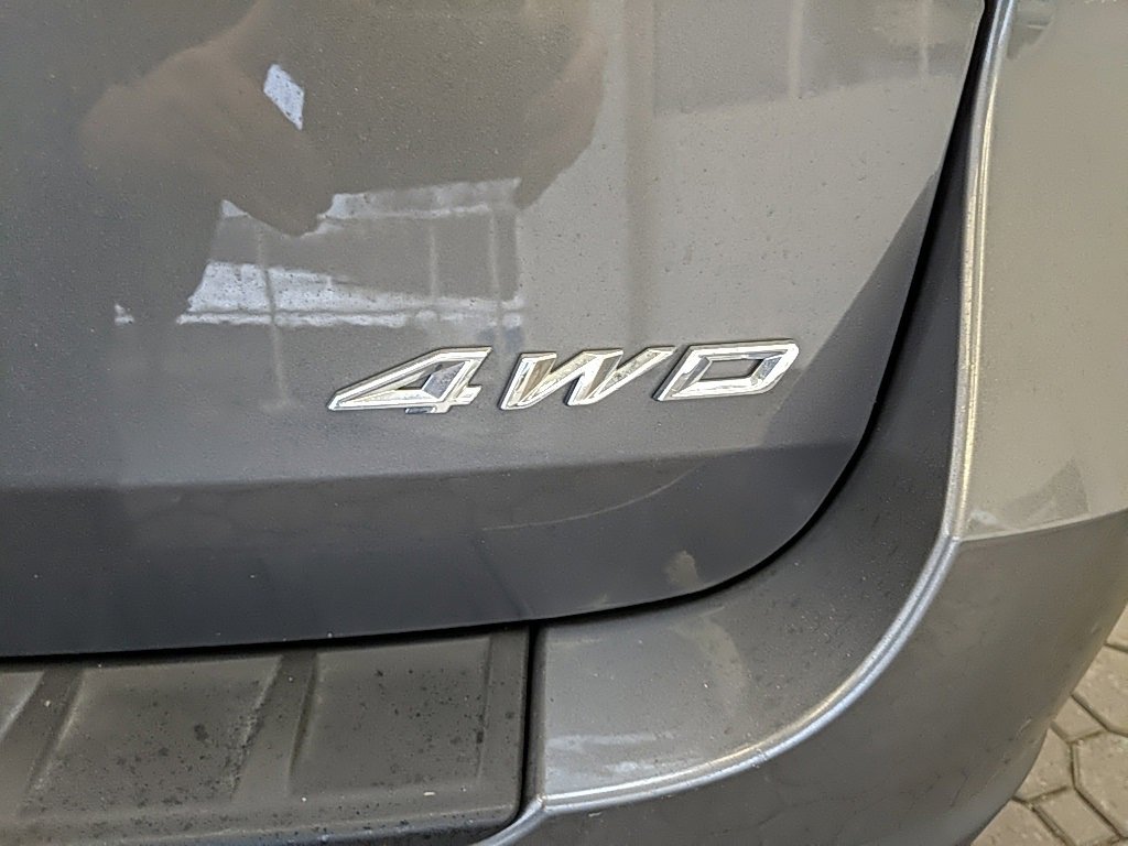 Certified 2023 Ford Explorer XLT image 8