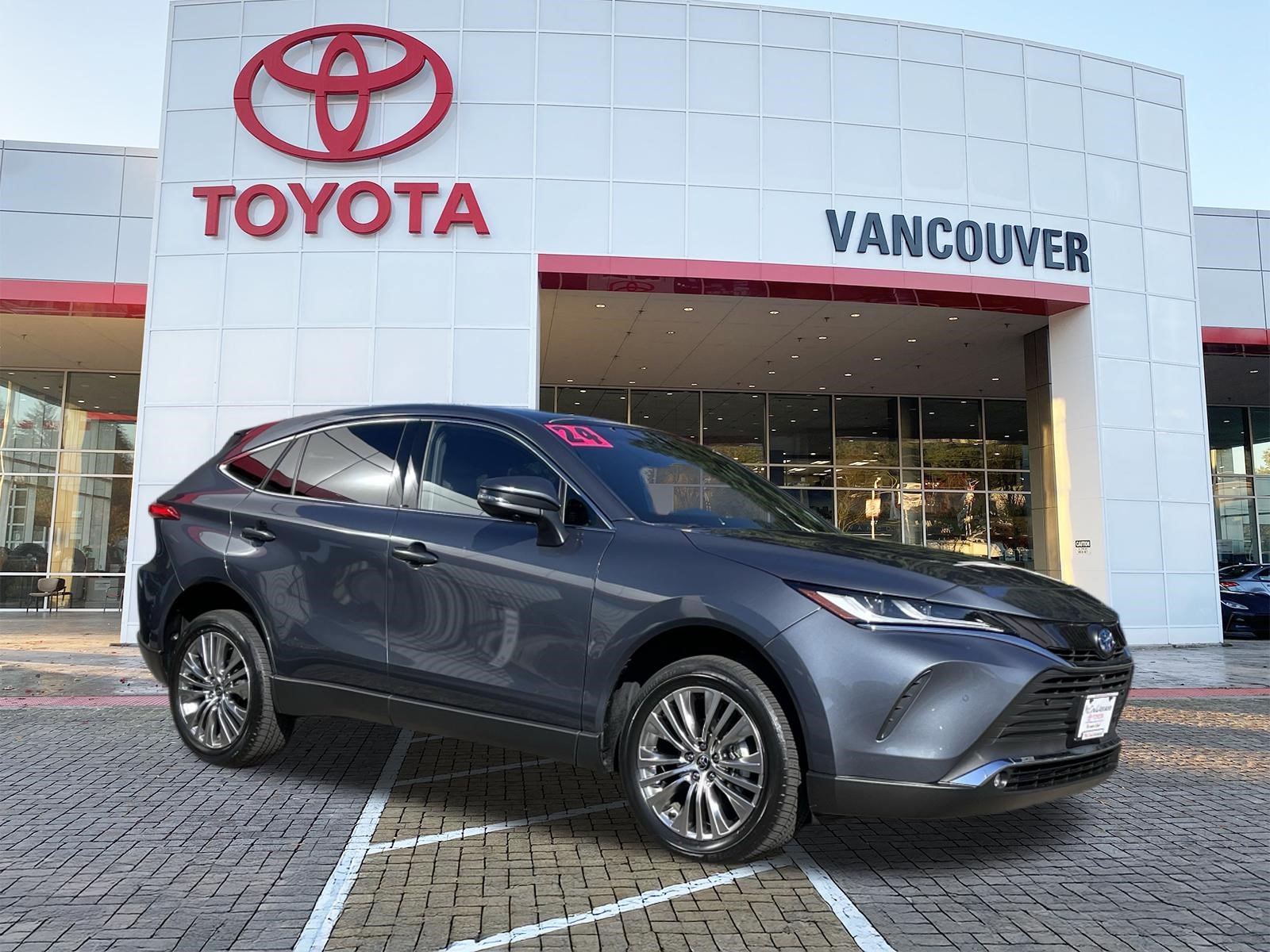 Certified 2024 Toyota Venza Limited AWD/4WD image 1