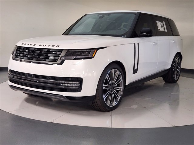 New 2025 Land Rover Range Rover Long Wheelbase SE
