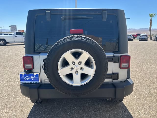 Used 2016 Jeep Wrangler Sport w/ Quick Order Package 24S AWD/4WD image 4