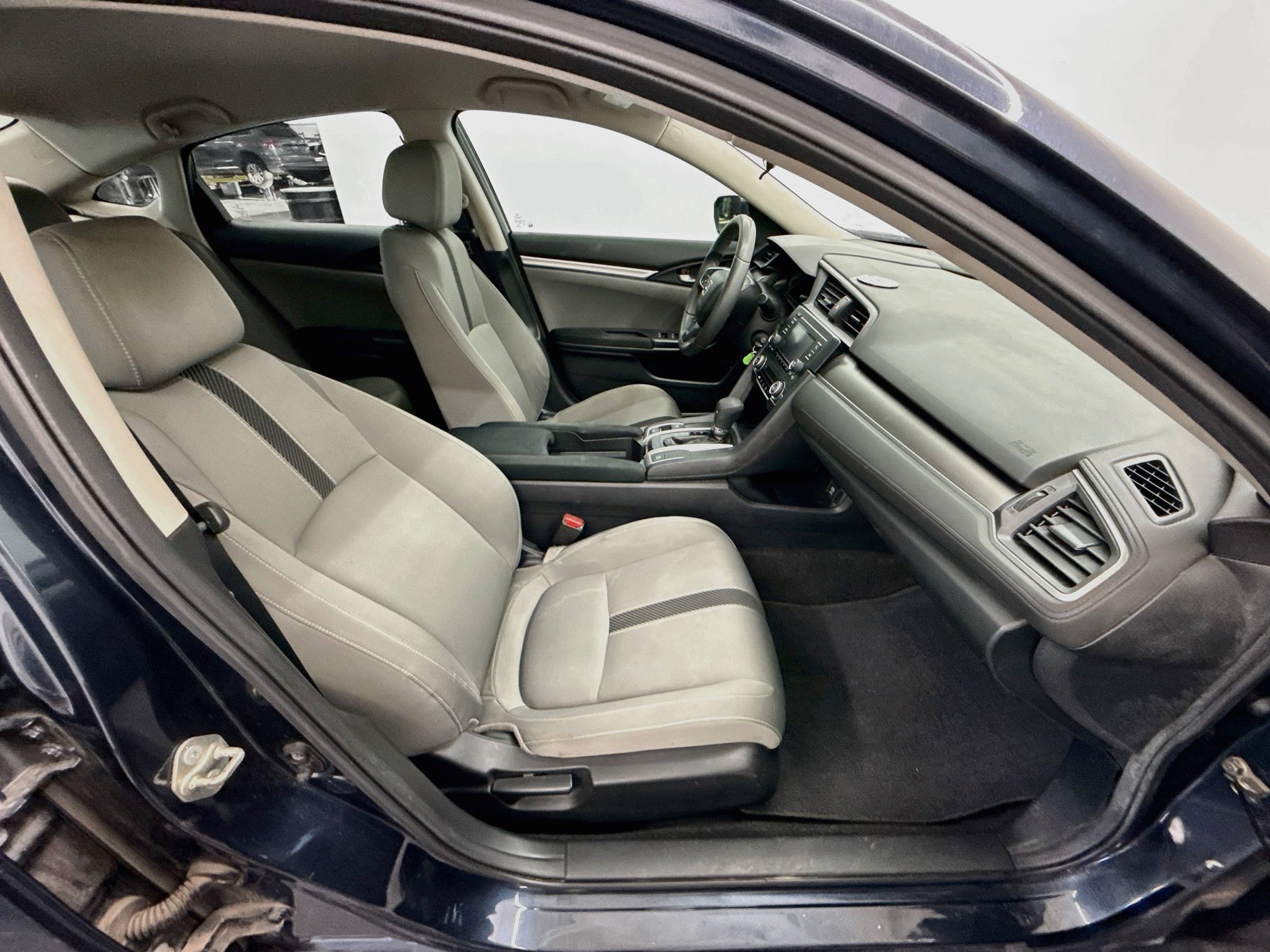 Used 2017 Honda Civic LX image 28