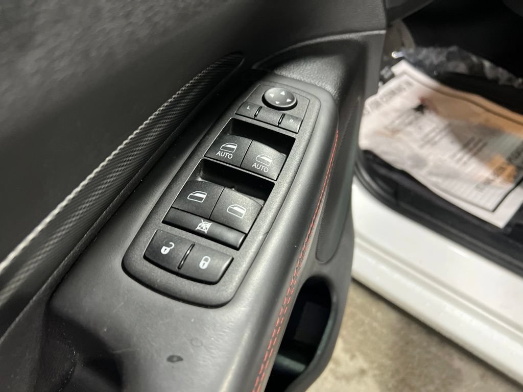 Used 2024 Dodge Durango GT RWD image 24