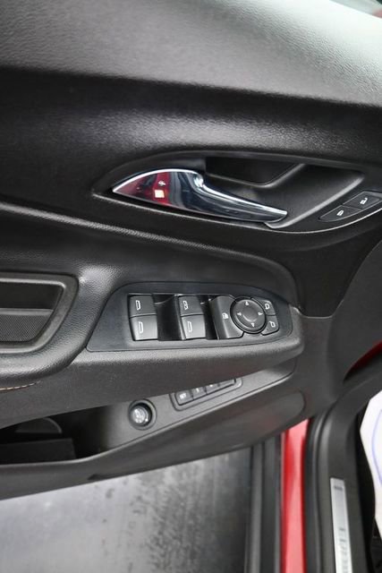 Used 2019 Chevrolet Equinox Premier image 12