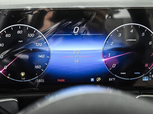 New 2026 Mercedes-Benz GLB 250 4MATIC image 11