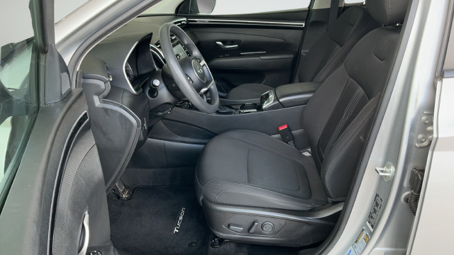 Used 2023 Hyundai Tucson SEL FWD image 19