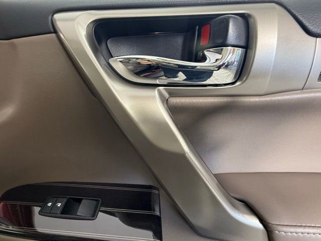 Used 2021 Lexus GX 460 Premium w/ Premium Package image 39