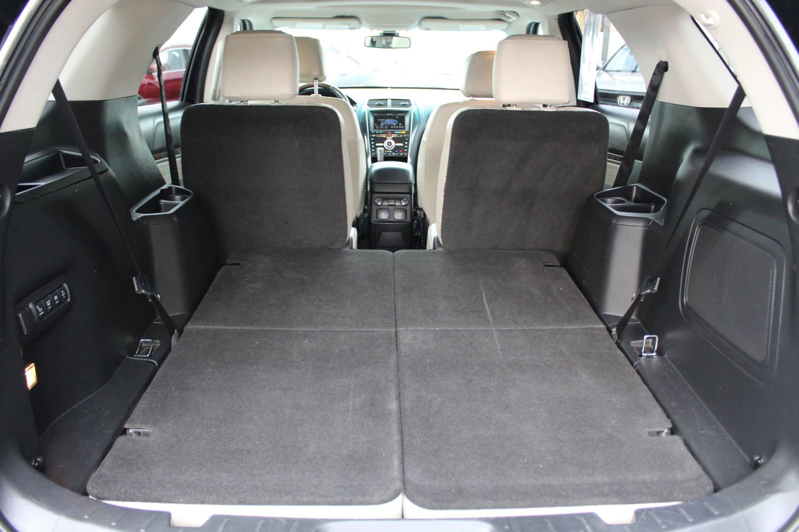 Used 2016 Ford Explorer Platinum AWD/4WD image 37