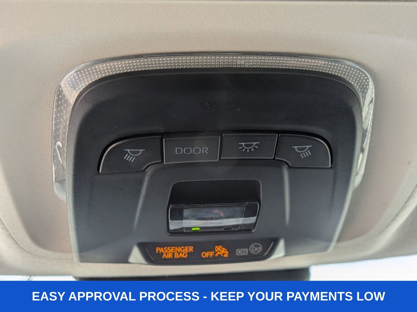 Used 2025 Toyota Corolla LE image 22