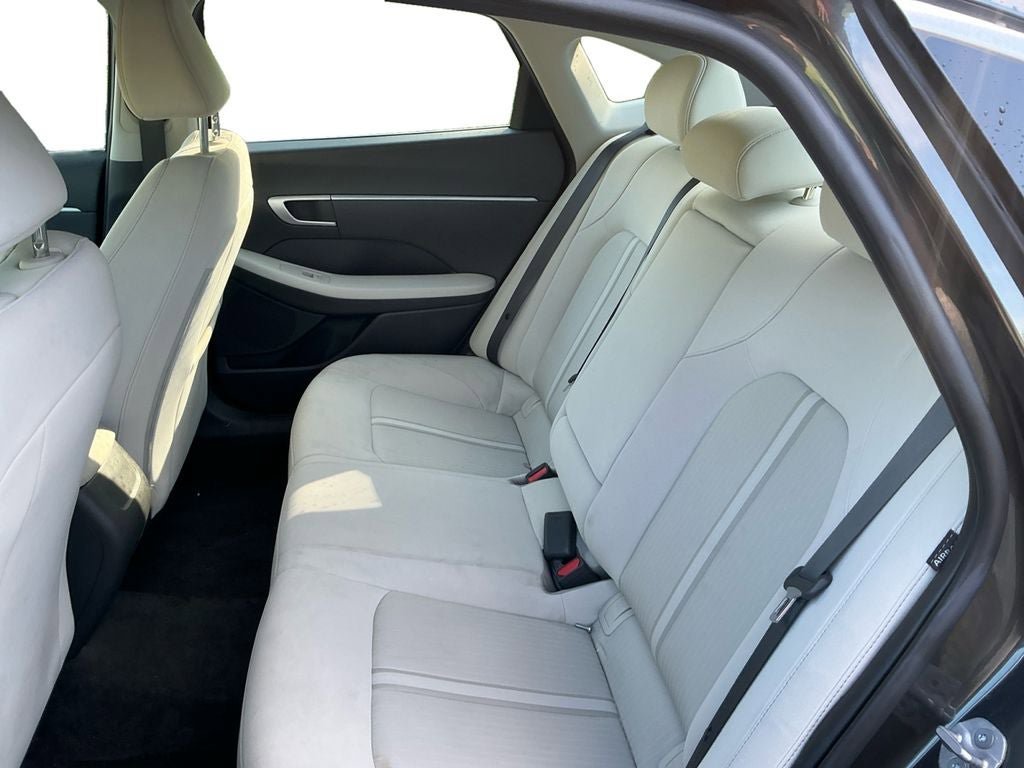 Used 2025 Hyundai Sonata SEL FWD image 13