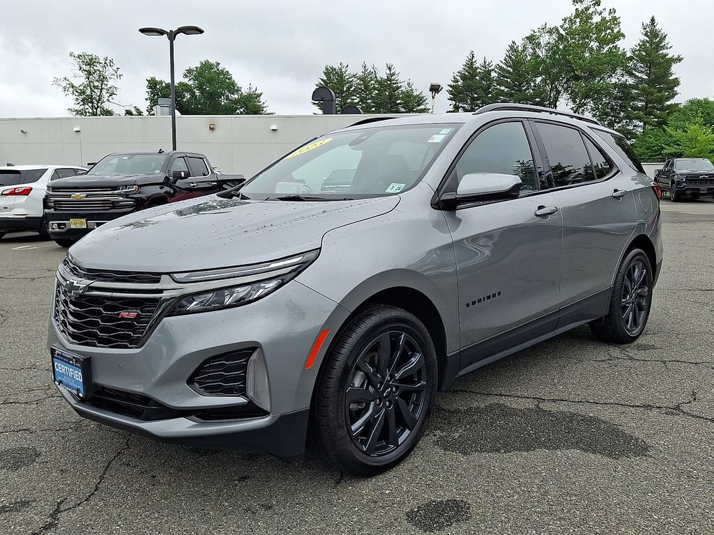 Certified 2023 Chevrolet Equinox RS AWD/4WD image 3