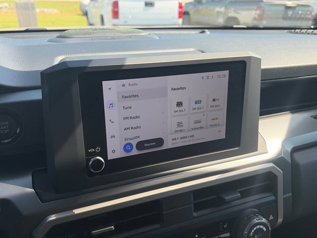 Used 2024 Toyota Tacoma SR5 AWD/4WD image 21
