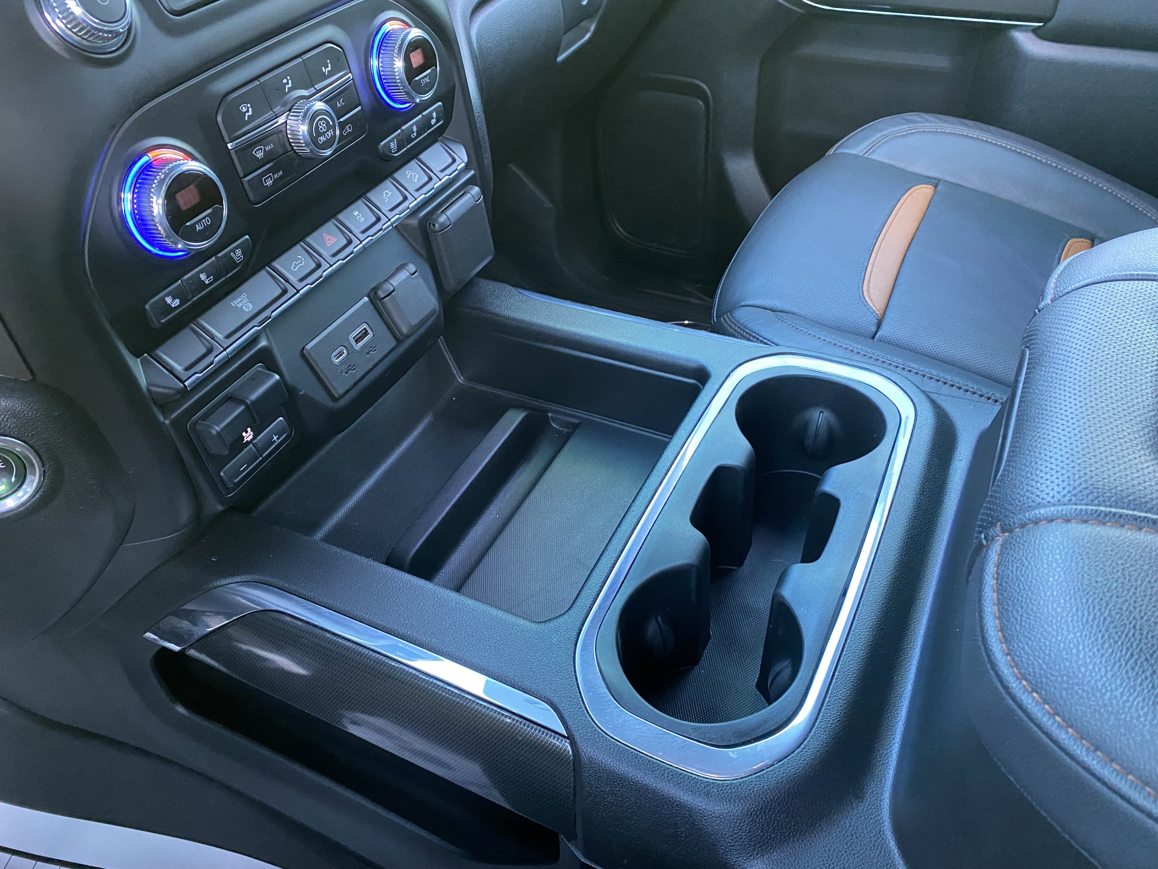 Used 2022 GMC Sierra 2500 AT4 w/ Gooseneck/5TH Wheel Package image 31