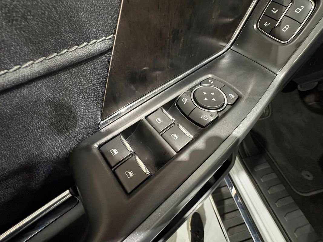 Used 2021 Ford F150 Lariat image 35