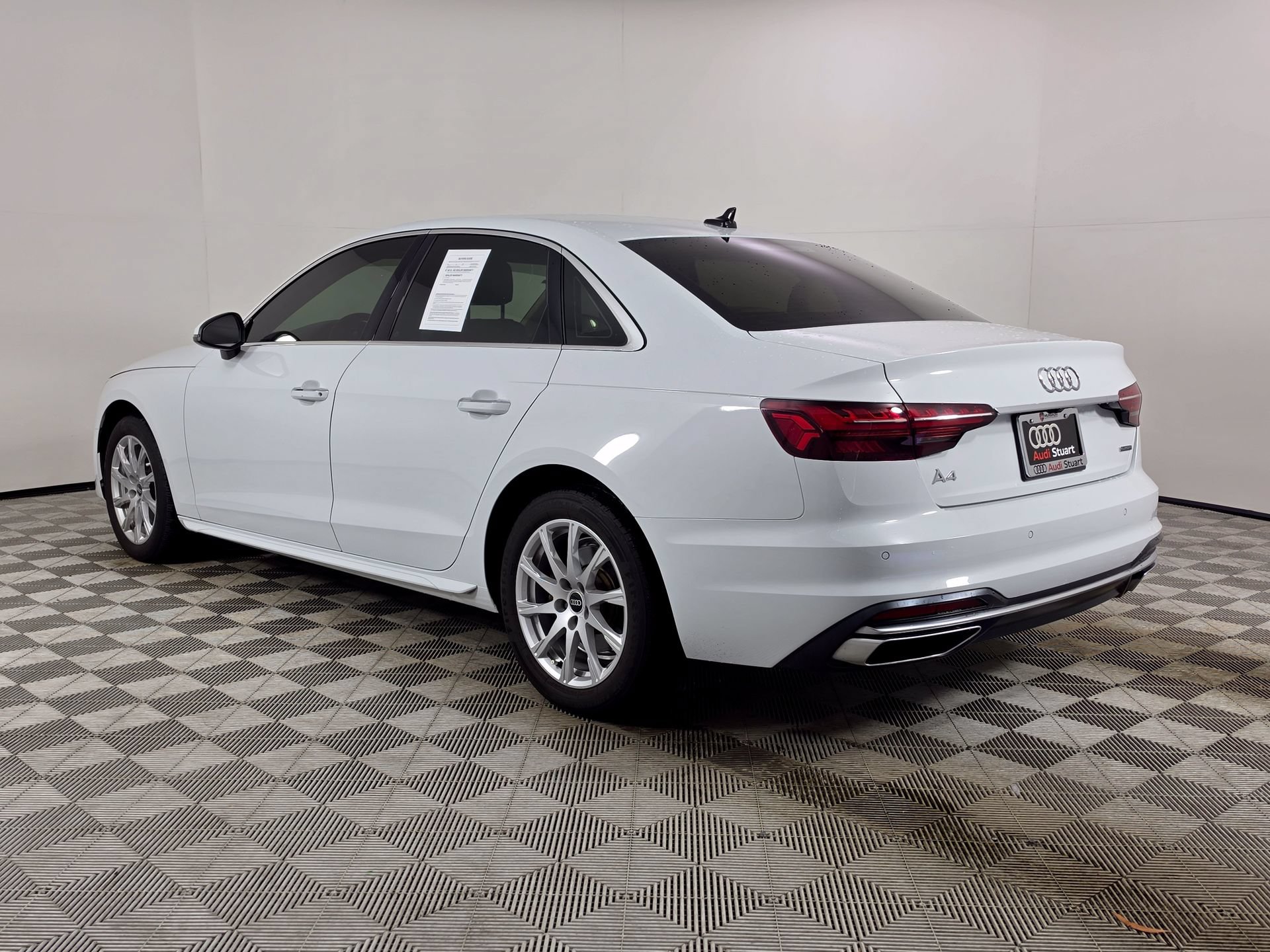 Used 2021 Audi A4 2.0T Premium w/ Convenience Package AWD/4WD image 5
