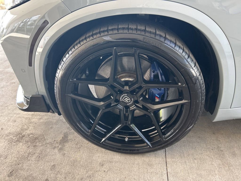 Used 2024 BMW X5 xDrive40i w/ M Sport Package image 15