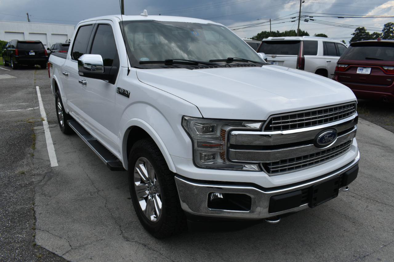 Used 2018 Ford F150 Lariat w/ Equipment Group 502A Luxury AWD/4WD image 4