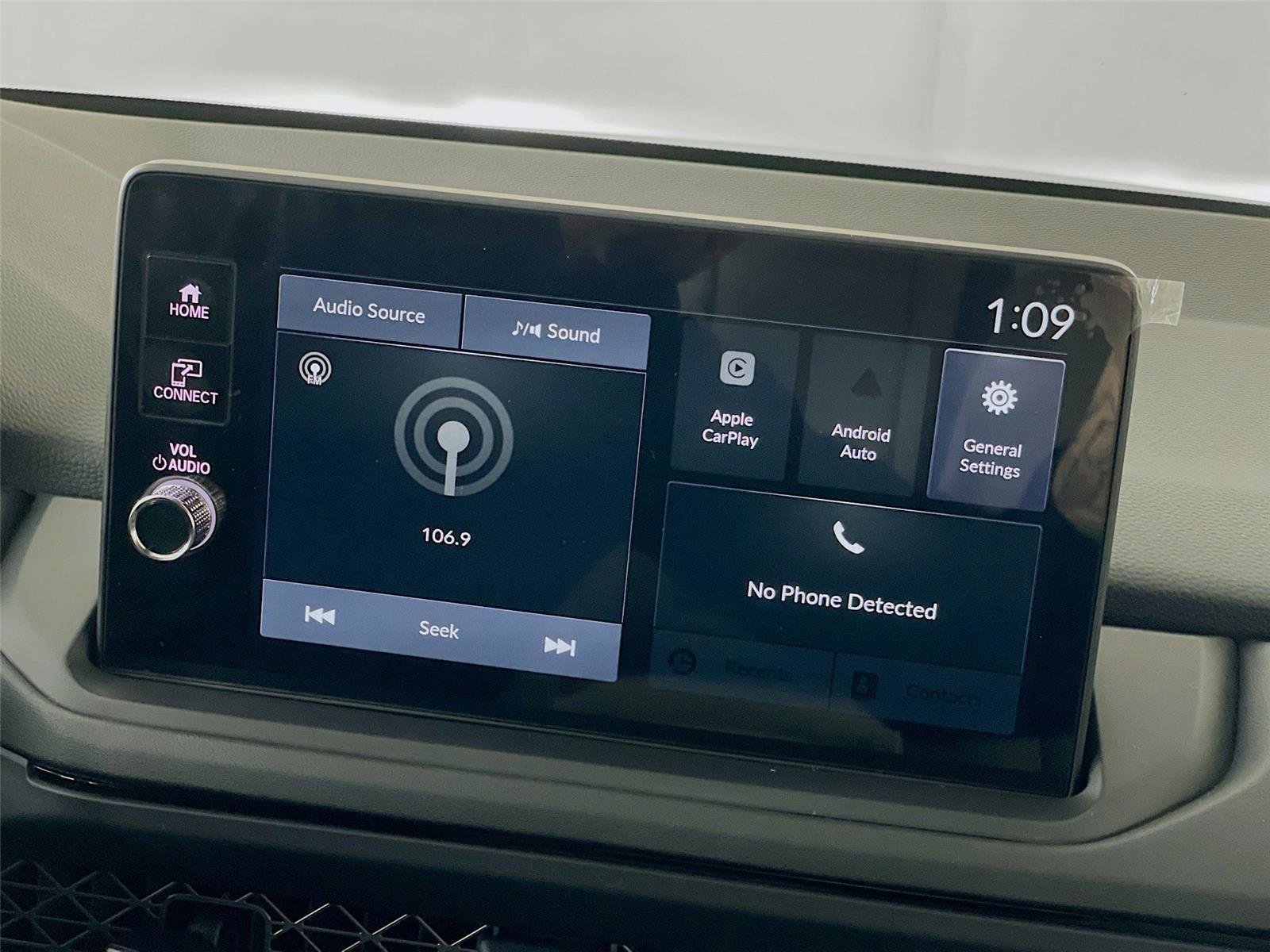 New 2026 Honda Accord SE image 9