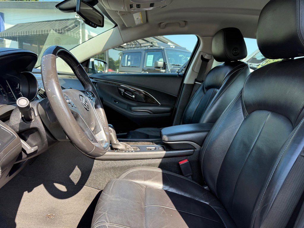 Used 2015 Buick LaCrosse Leather image 14