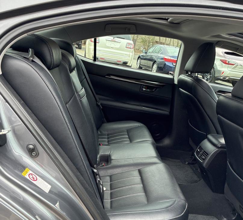 Used 2018 Lexus ES 350 w/ Luxury Package w/Wood Trim FWD image 11