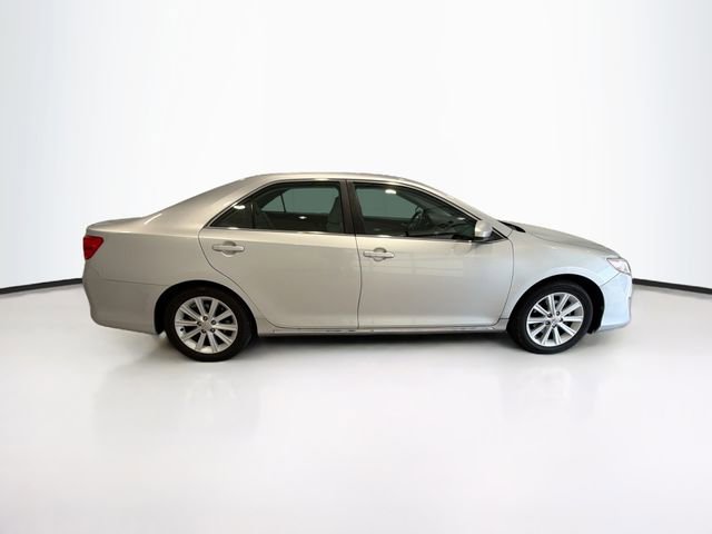Used 2012 Toyota Camry XLE image 6