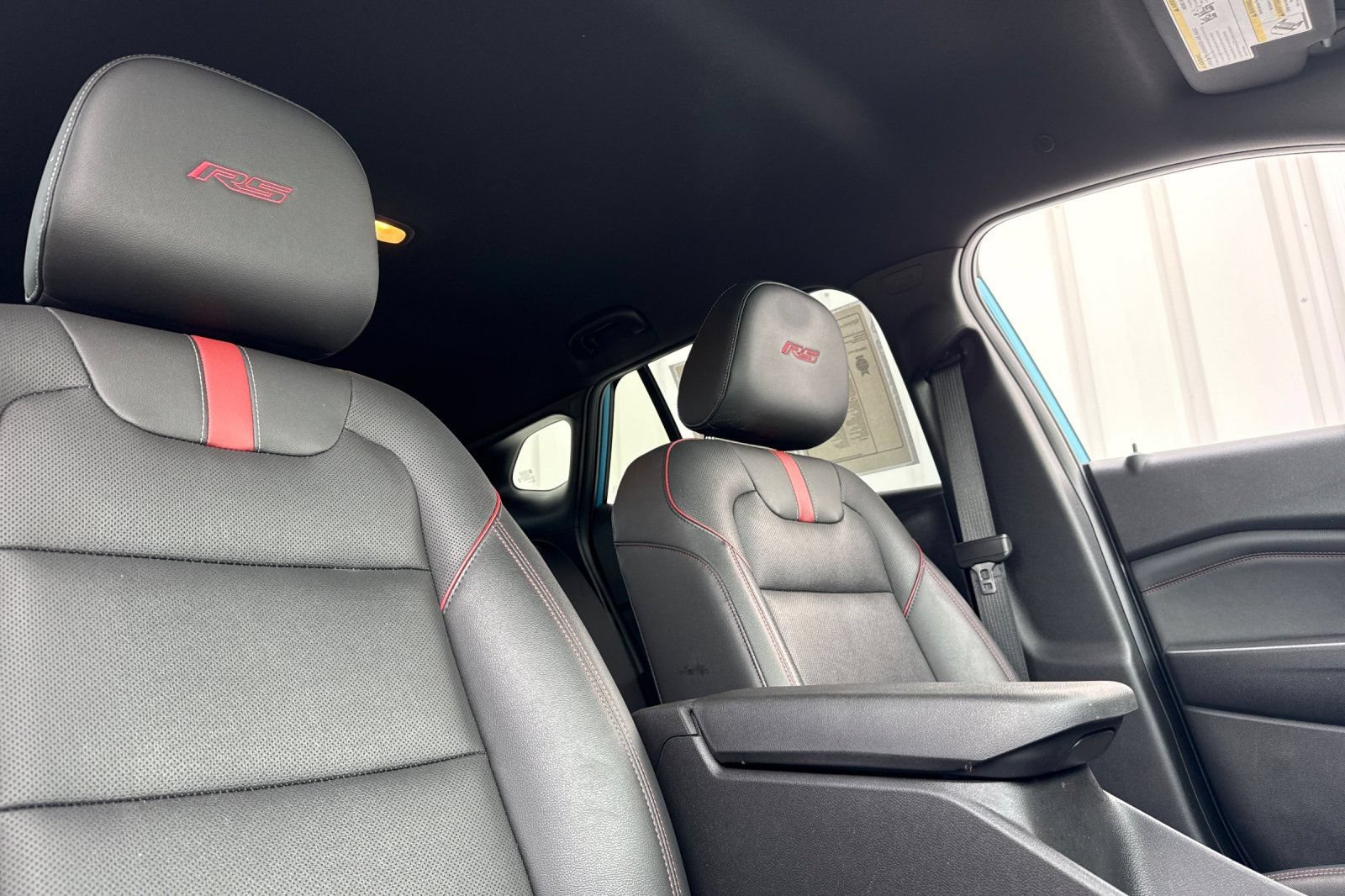 Certified 2025 Chevrolet Trax RS w/ Driver Confidence Package FWD image 14