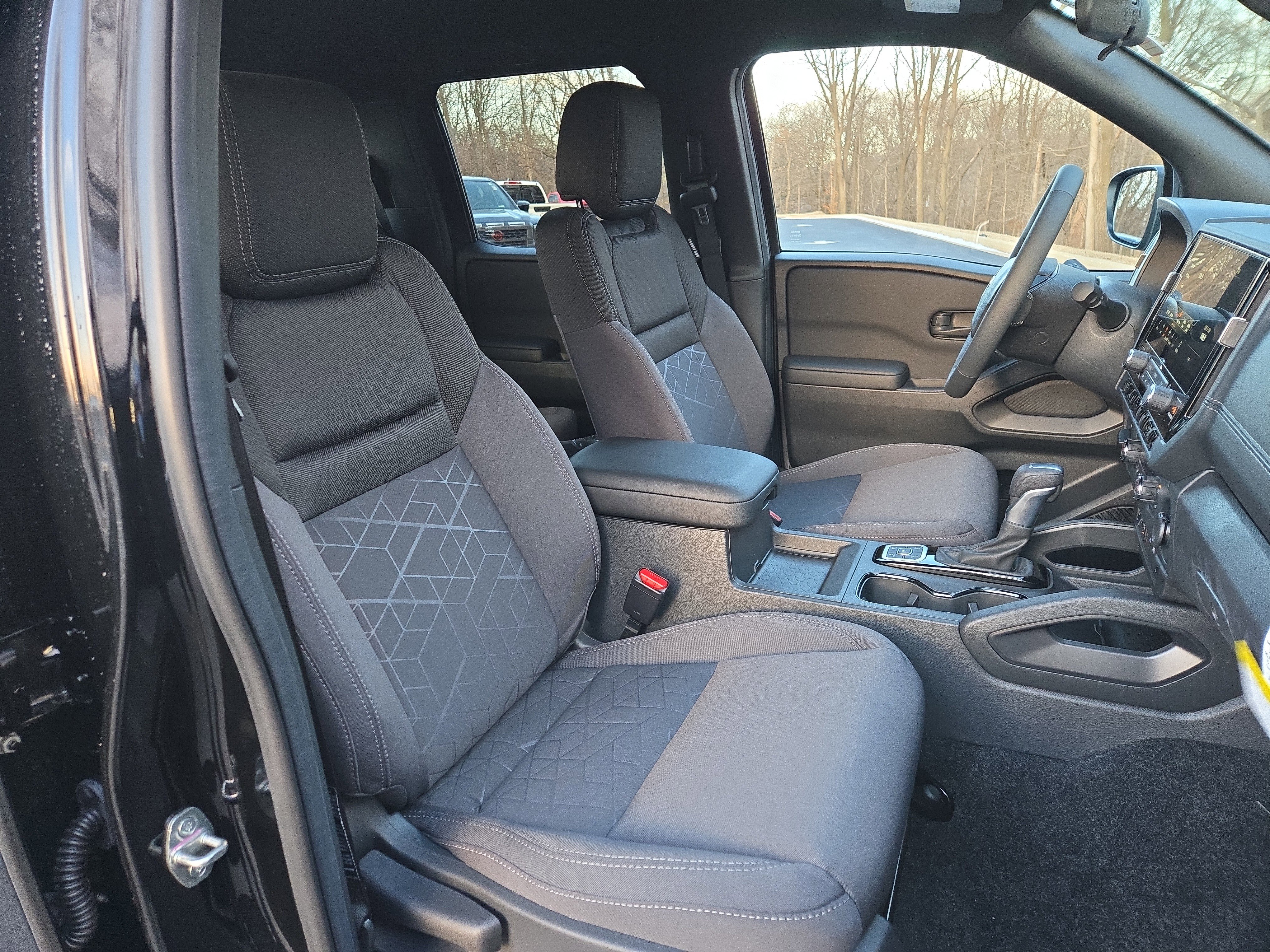 New 2026 Nissan Frontier SV w/ SV Convenience Package image 12