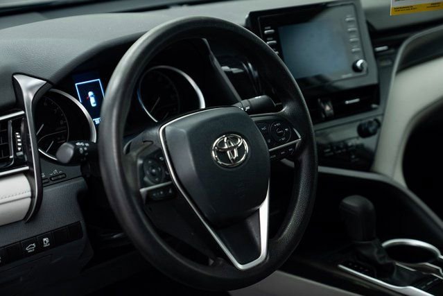 Used 2023 Toyota Camry LE image 39