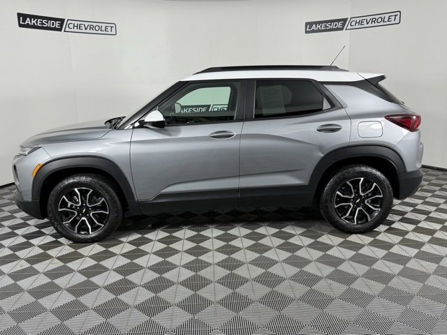 Used 2023 Chevrolet TrailBlazer ACTIV image 3