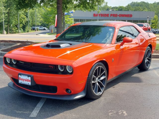 Used 2017 Dodge Challenger R/T Scat Pack RWD image 7