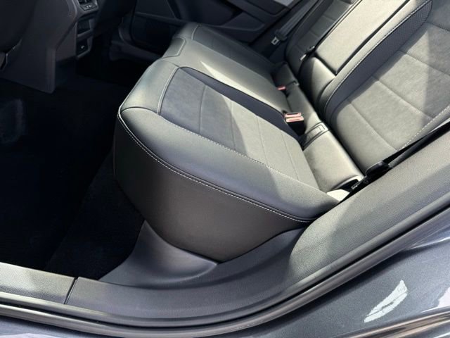 Used 2023 Volkswagen Taos SE image 11