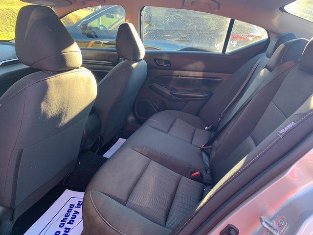 Used 2024 Nissan Altima 2.5 S image 10