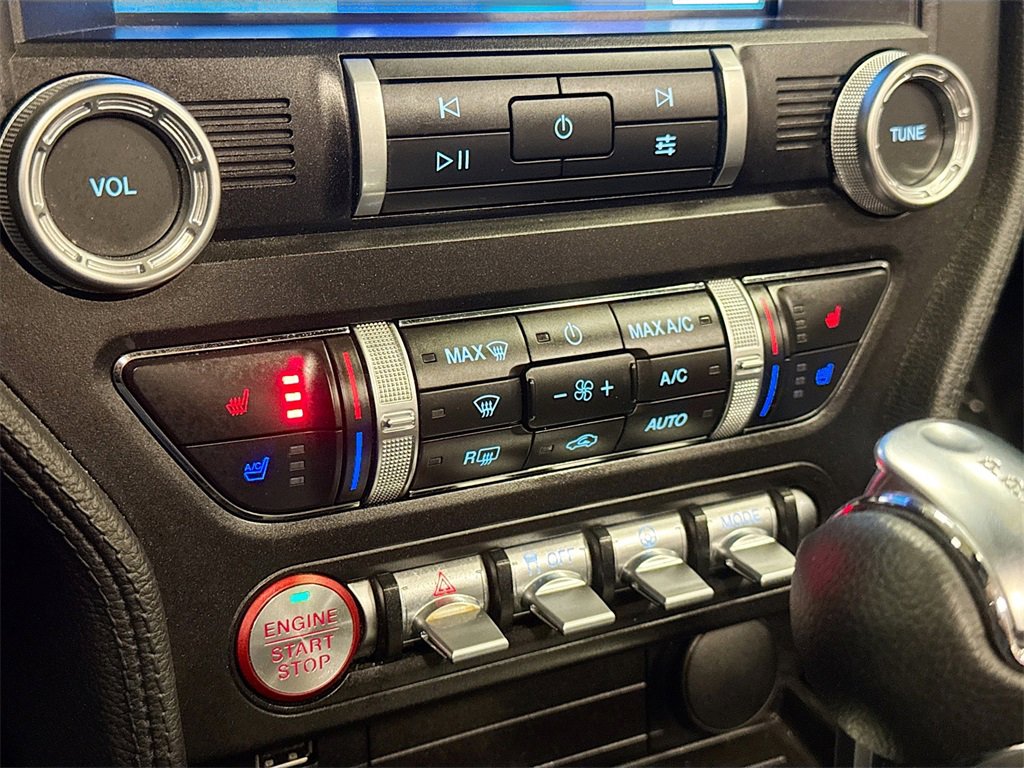 Used 2022 Ford Mustang Premium image 18