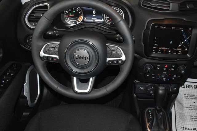 Certified 2021 Jeep Renegade Latitude w/ Luxury Group I AWD/4WD image 14