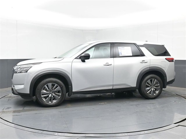Used 2024 Nissan Pathfinder S image 6