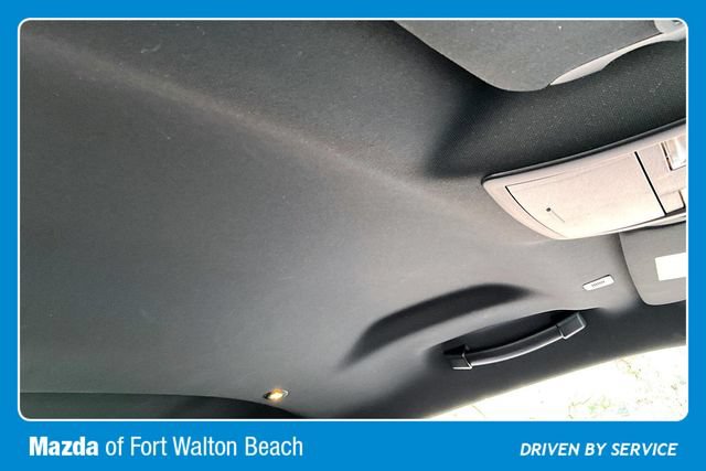 Used 2019 Dodge Challenger SXT RWD image 22