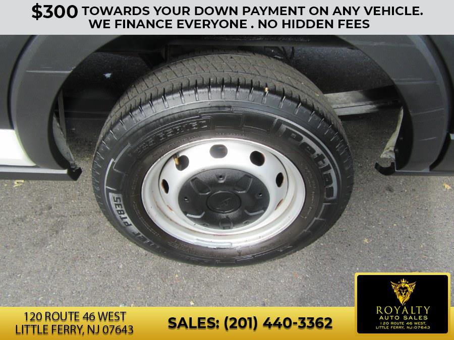 Used 2021 Ford Transit 250 148 High Roof Extended image 6