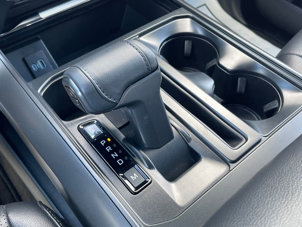 Used 2024 Ford F150 Lariat image 13