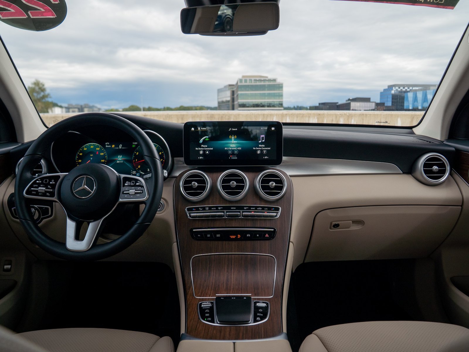 Certified 2022 Mercedes-Benz GLC 300 4MATIC image 19