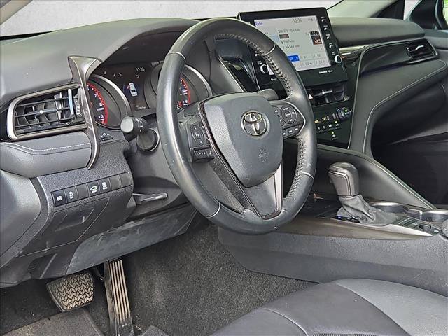 Used 2022 Toyota Camry XSE FWD image 10