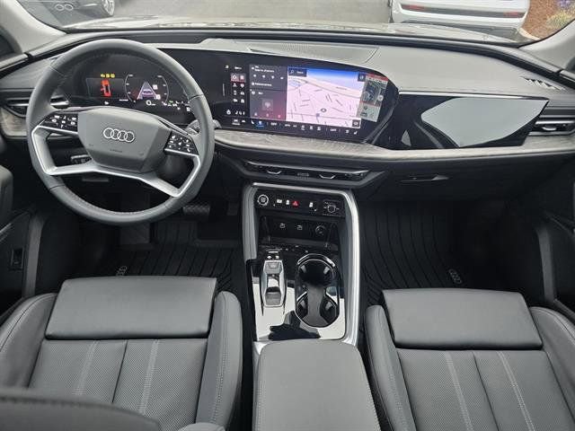 Used 2025 Audi Q5 Premium Plus image 11