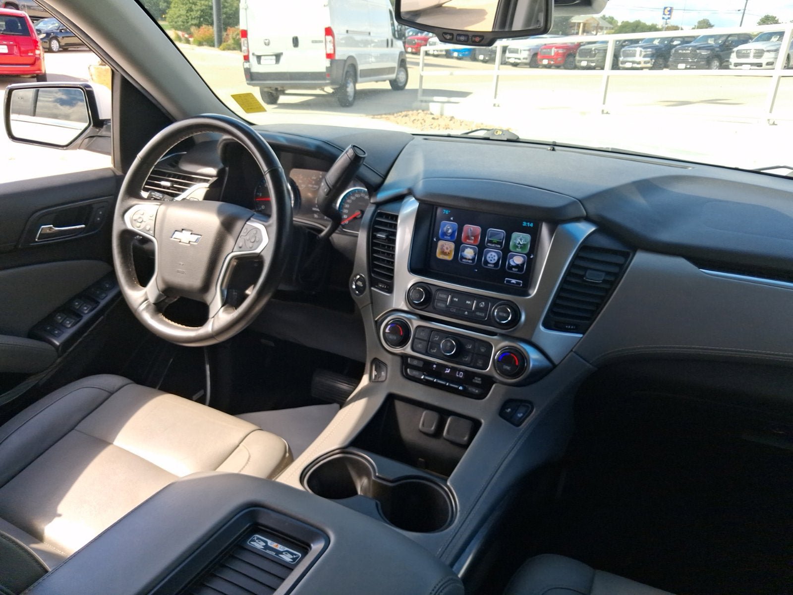 Used 2017 Chevrolet Suburban LT AWD/4WD image 14