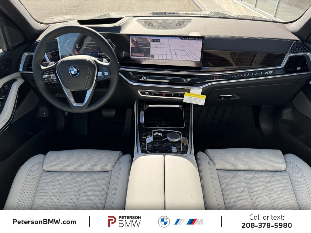 New 2026 BMW X5 xDrive50e image 14