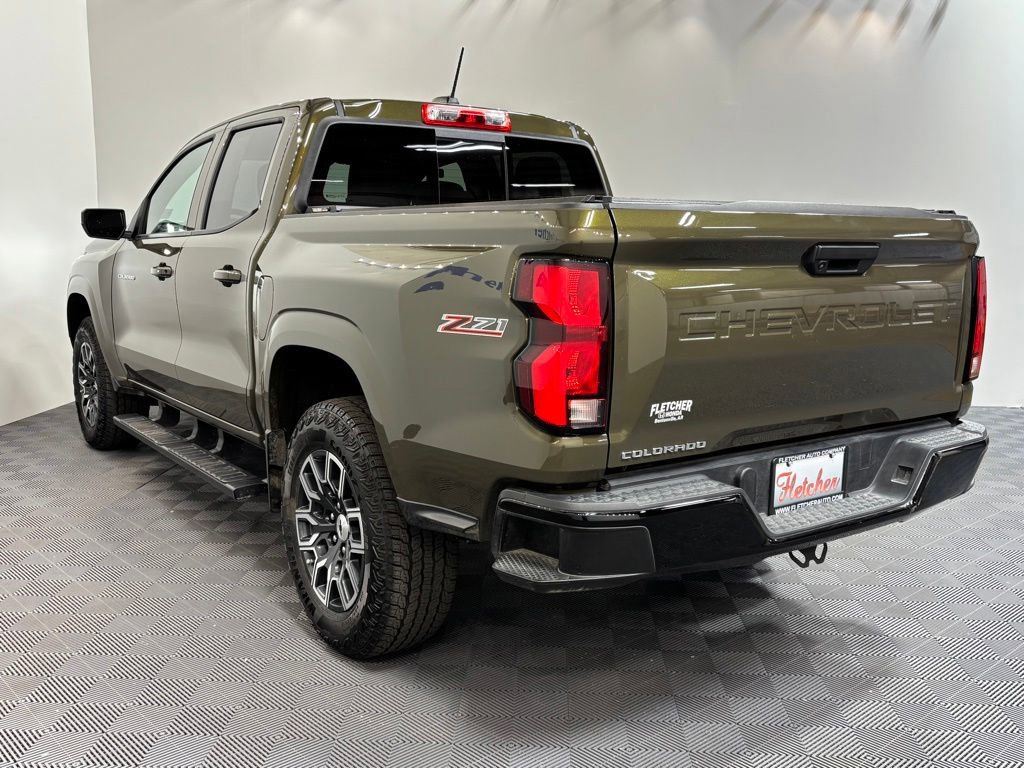 Used 2023 Chevrolet Colorado Z71 AWD/4WD image 17